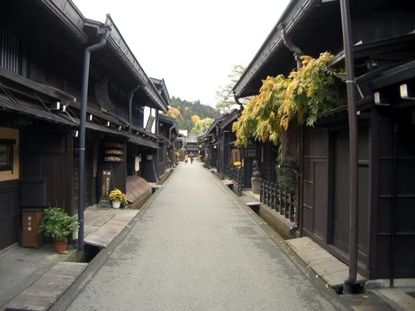 Experience the very best of Hida - Takayama with your Local Guide
