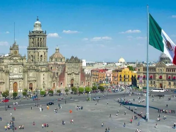 Explore Mexico City Essentials with your Local Guide