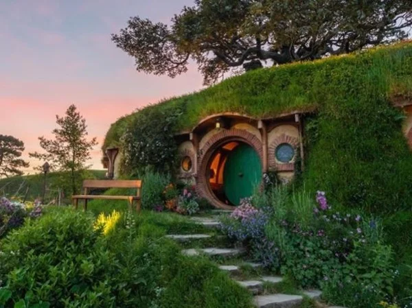 The LOTR - Hobbiton Village Tour from Tauranga