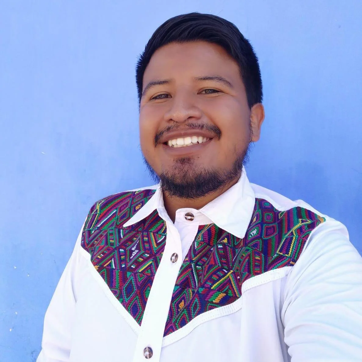 Luis G.