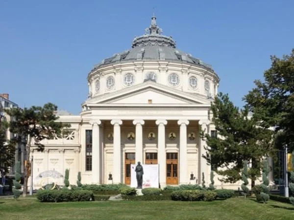 Best of Bucharest | Private Full-Day Walking Tour