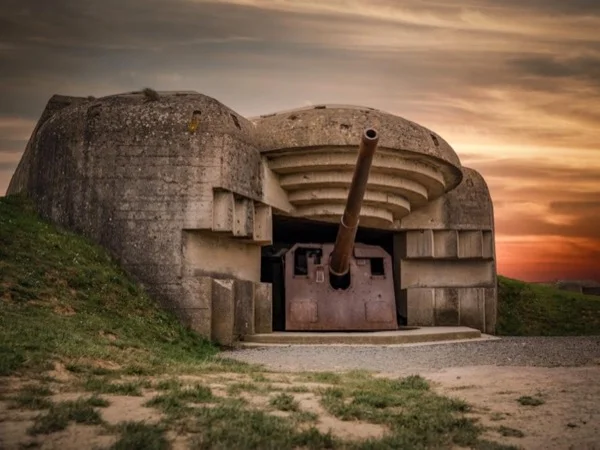 American D-Day Private Tour with a Licensed Guide from Caen