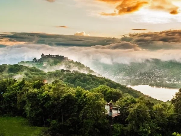 A romantic day in the Danube Bend - day trip from Budapest