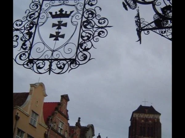 Medieval, Royal and the present heart of Gdansk half day private tour.