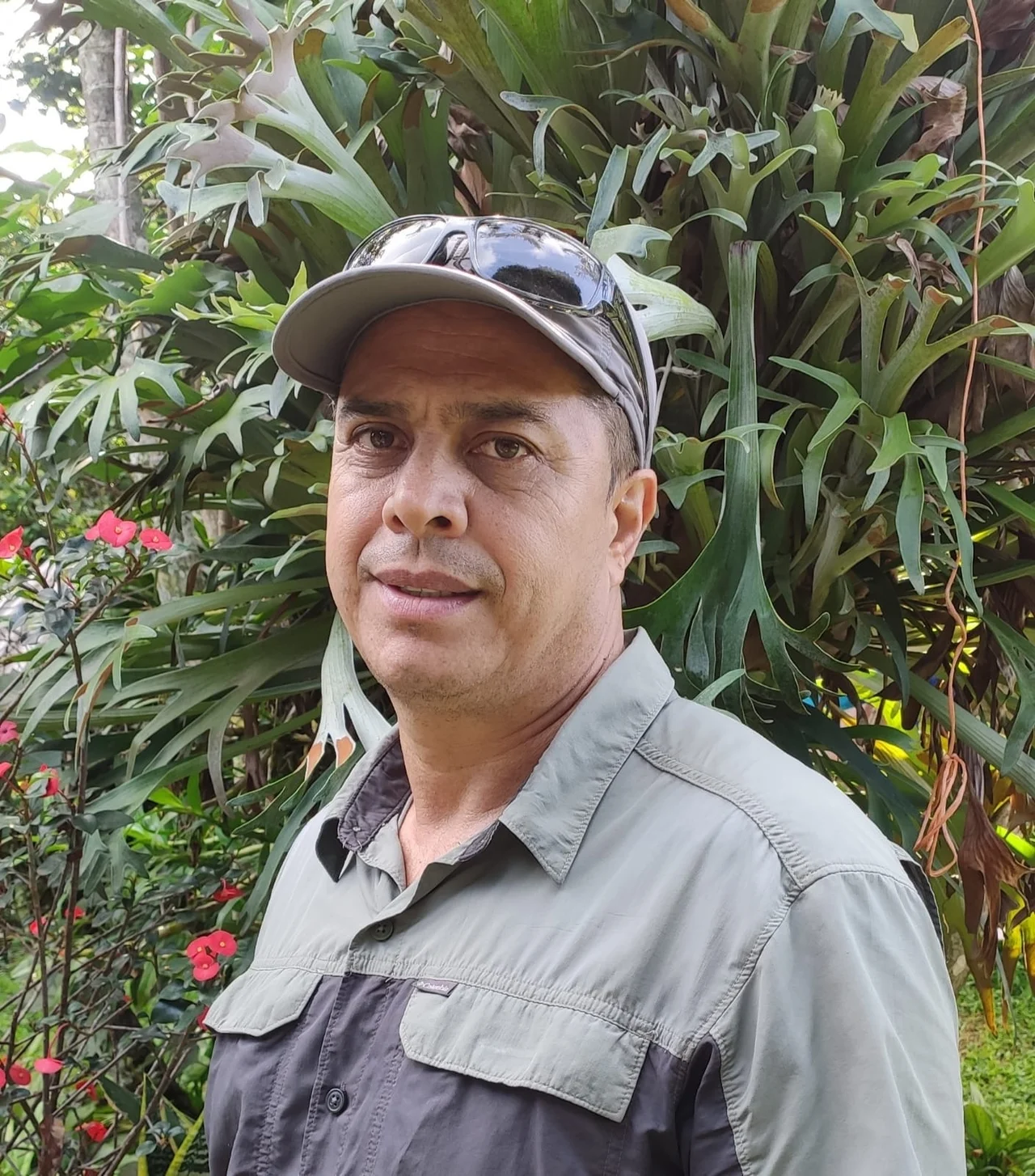 Jose R.